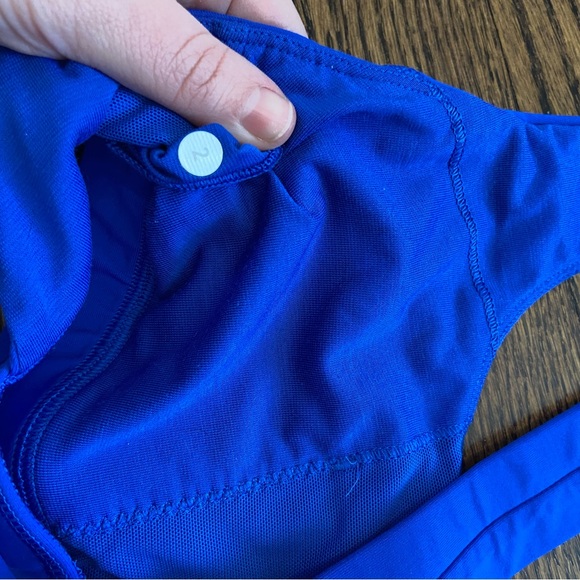 Lululemon Run: Stuff Your Bra sports bra - Picture 5 of 7